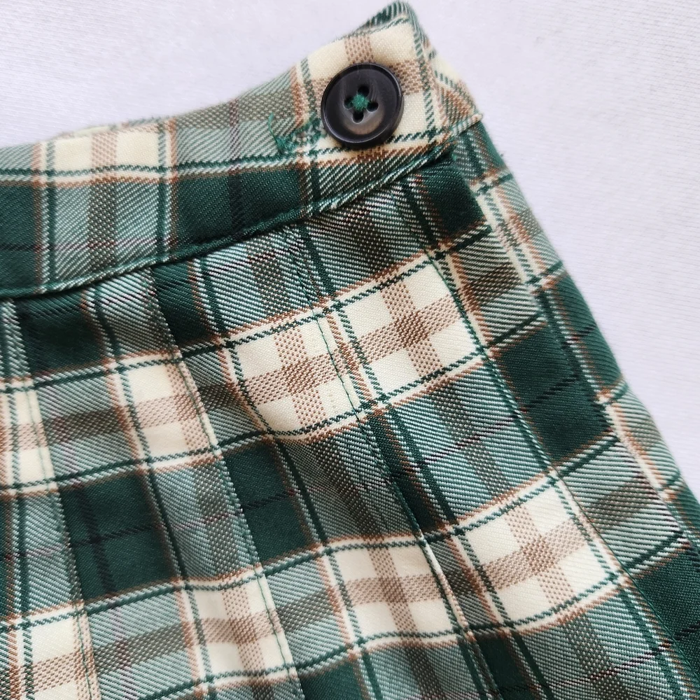 Urban Outfitters Green Plaid Pleated Schoolgirl Mini Skater Skirt Academia XS - Picture 7 of 14